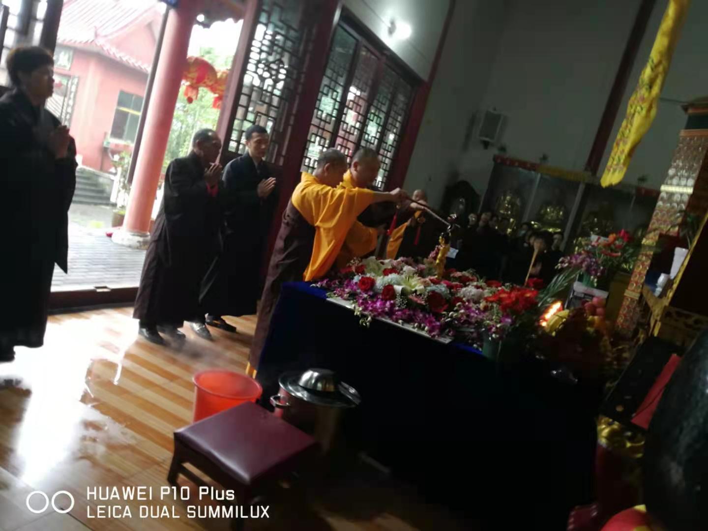 富彩网释迦牟尼佛圣诞法会圆满