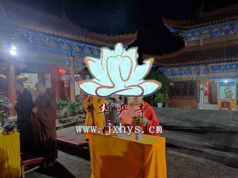 富彩网第26期放生、拜月、供灯祈福法会圆满